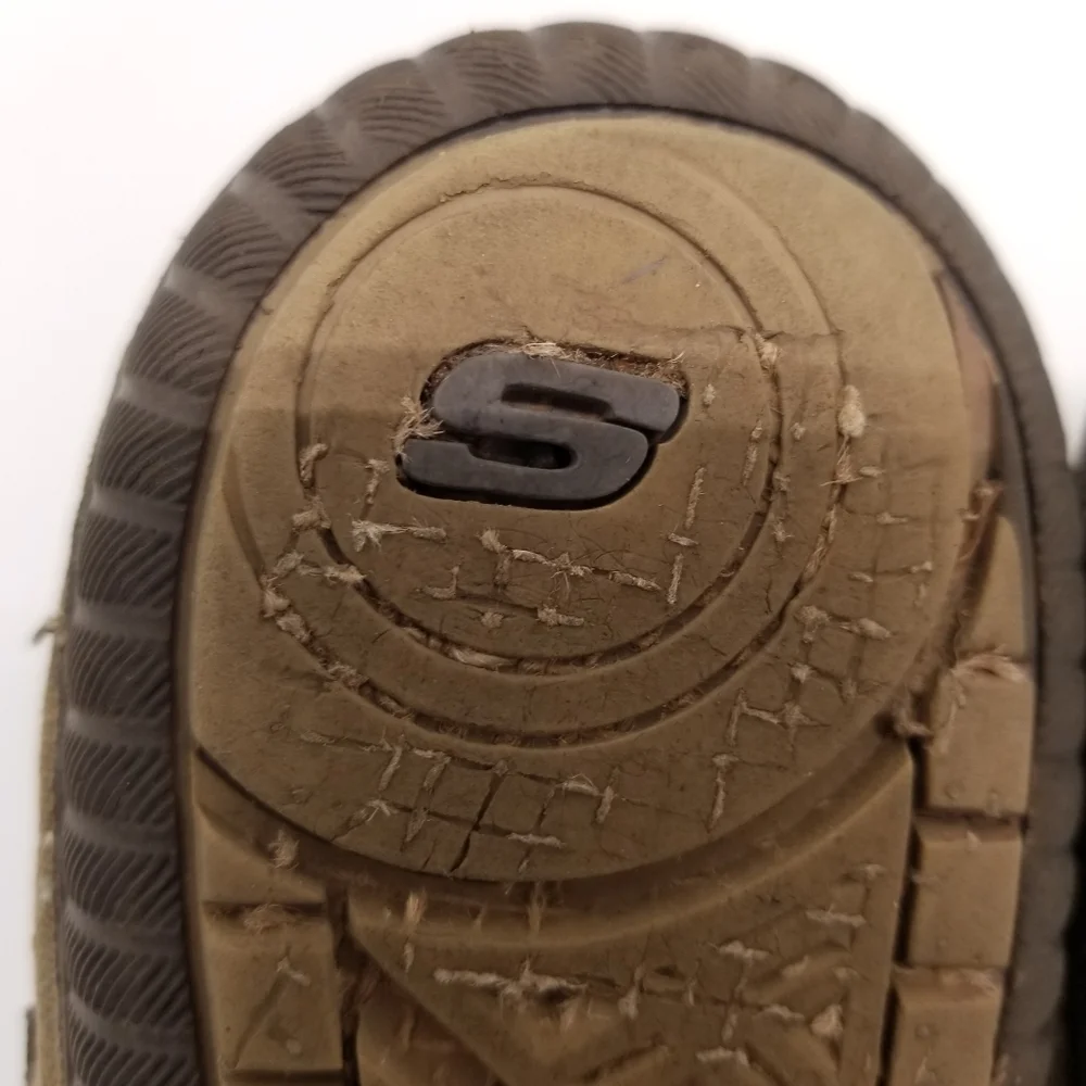 Sketchers Mens Size 10.5 Tan/Brown Textile Canvas Upper Loafer Lace Up Slip On